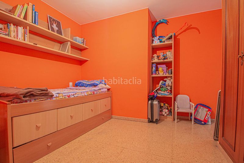 Foto e44e9e1f-7320-4508-acd6-98a04159cb3b. Apartament amb calefacció a Centre Figueres