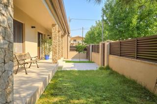 Maison à Sant Pere Pescador. Casa con jardín en sant pere pescador.