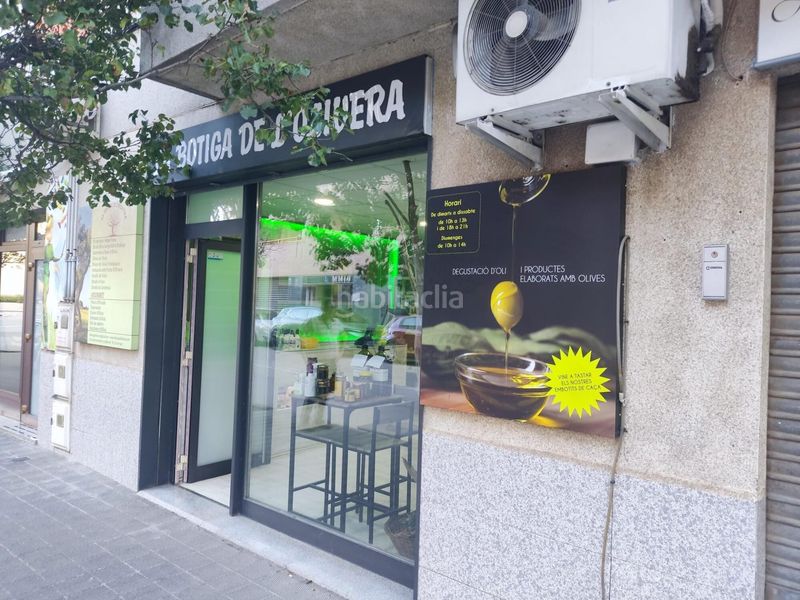 Foto 96326140-405f-4980-b01c-b953bf373df7. Local comercial a Centre Roses
