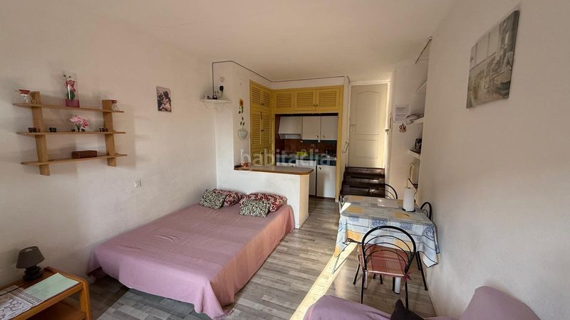 Foto cb416c16-3202-4548-b313-633f3f7ddff5. Apartament amb piscina a Santa Margarida Roses
