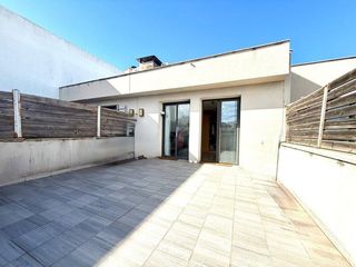 Duplex in Nucli Antic. Dúplex en venta lescala centro del pueblo