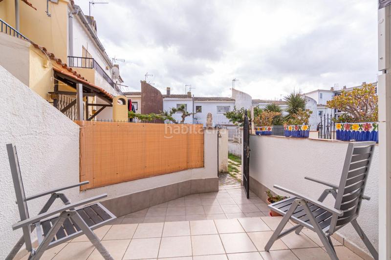 Foto 27beda28-befb-452a-91ea-38460349463e. Reihenhaus mit parking in Sant Maurici Empuriabrava