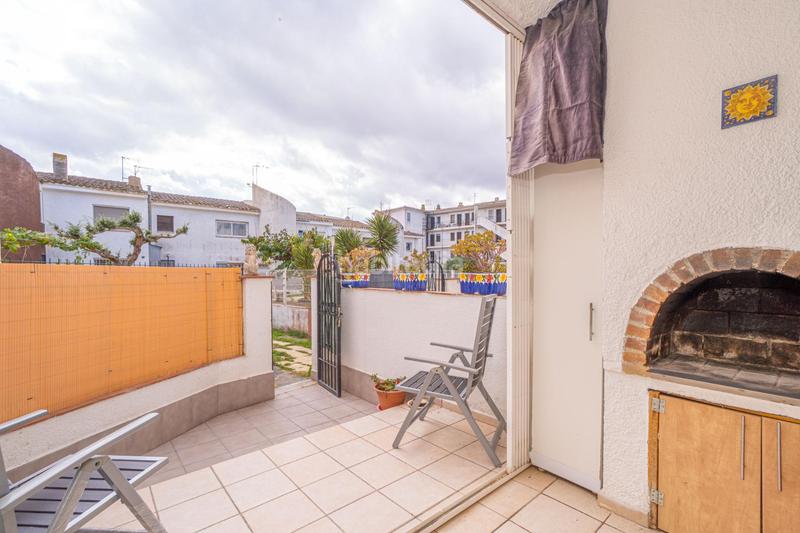 Foto 4209b71f-bc8d-4a97-a234-eb105c4fb9a4. Reihenhaus mit parking in Sant Maurici Empuriabrava