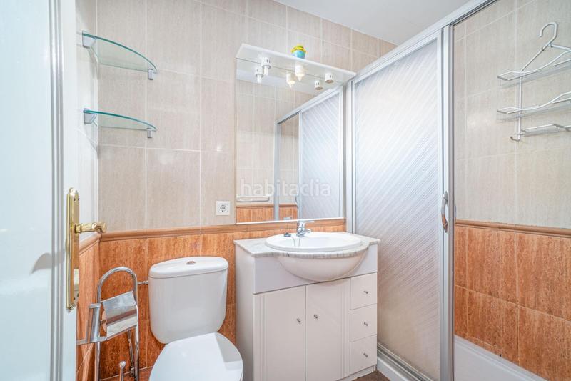 Foto 906c9fcf-084c-4ef4-a7f9-c8679480eb6d. Reihenhaus mit parking in Sant Maurici Empuriabrava