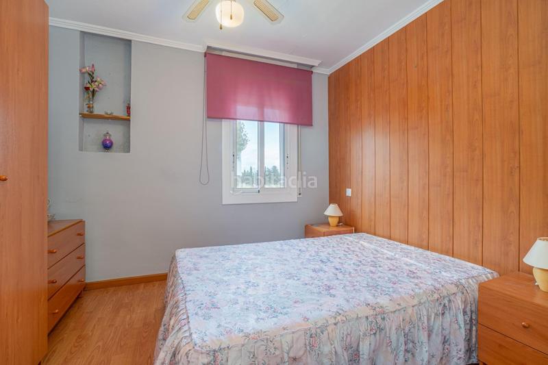 Foto 911fa89b-0a10-4672-beaf-3c89d1d9fef2. Reihenhaus mit parking in Sant Maurici Empuriabrava