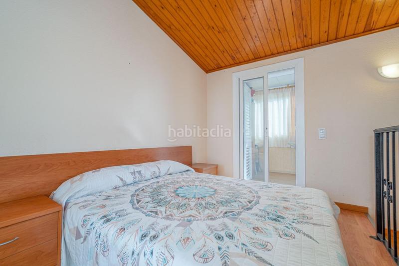 Foto d27f60db-4d0f-40cf-ba9a-eafcbfe3faa3. Reihenhaus mit parking in Sant Maurici Empuriabrava