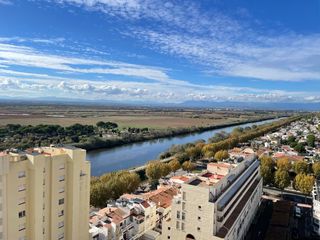 Apartment in Muga - Gran Reserva - Badia. Apartamento con vista al canal