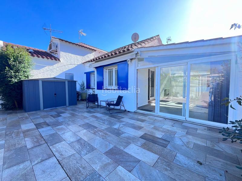 Foto 57ee962a-9213-4458-b731-4952c4c8ff3e. Maison jumelée avec parking piscine dans Santa Margarida Roses