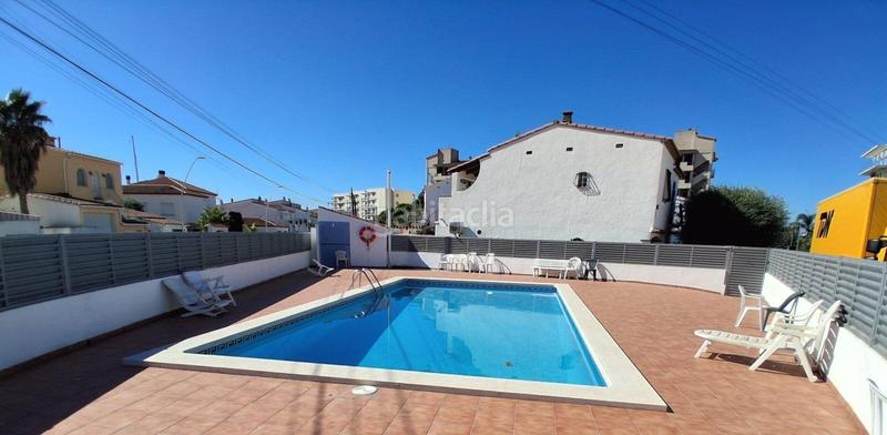 Foto 671dab57-e43a-485f-9c56-72420e9c97e1. Maison jumelée avec parking piscine dans Santa Margarida Roses