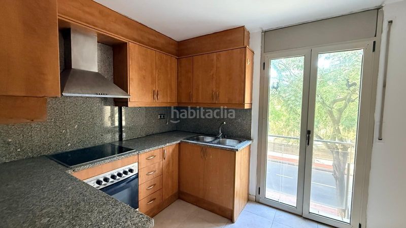 Foto 3f4bc4d1-ec3d-4622-a665-b10093332377. Apartament amb aparcament a La Vila Llançà