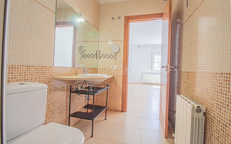 Foto 708ae910-6526-4597-a2c1-e0c73f837f7b. Planta baixa a Eixample-Horta Capallera Figueres