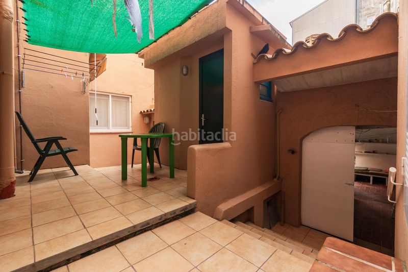 Foto 9ca074b4-d674-4b6f-9fcf-74142bd0b8e8. Planta baixa amb aparcament piscina a El Port Llançà