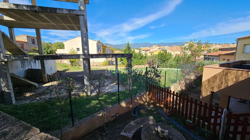Foto 6075f72d-dbcd-45dd-8913-a62c76bcca36. Terreny residencial a Capmany