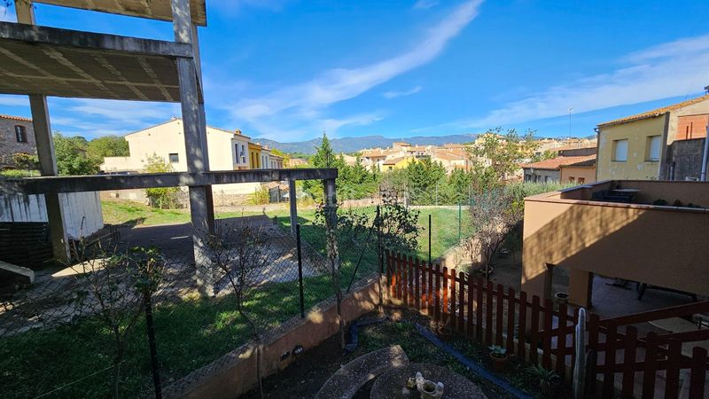 Foto 627936ee-4a96-44a9-b0a2-ad537142f88b. Terreny residencial a Capmany