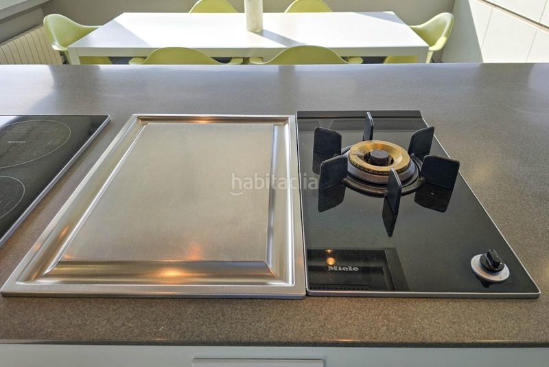 Foto 0eacb418-6b92-4035-8a17-da15dd9b760e. Casa amb aparcament piscina a Jonquera (La)