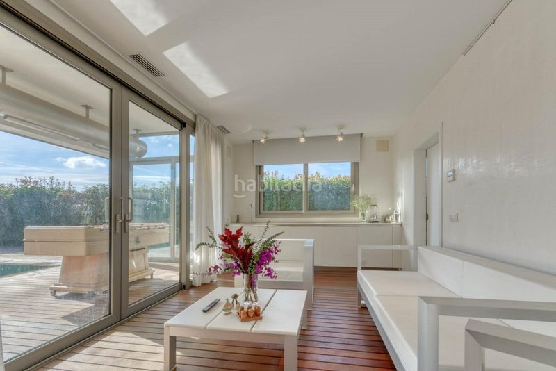 Foto 3813b13c-6478-49a4-a184-87135934b106. Casa amb aparcament piscina a Jonquera (La)