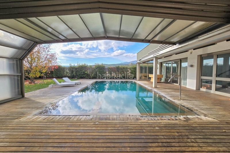 Foto 3e071eca-4a1f-4513-a41d-868905bd81bd. Casa amb aparcament piscina a Jonquera (La)