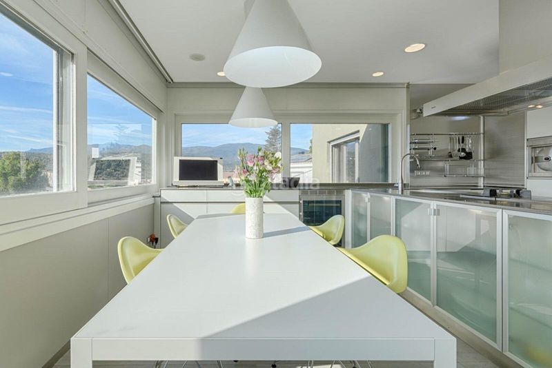 Foto 662eeb46-393c-41bd-ba77-e935584c8676. Casa amb aparcament piscina a Jonquera (La)