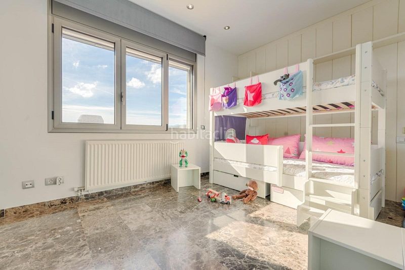 Foto 70734311-721a-40d8-8f8b-5afb9e010a5f. Casa amb aparcament piscina a Jonquera (La)