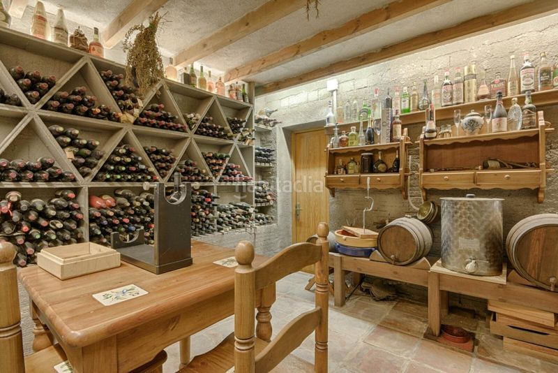 Foto 93f9cb5a-5d08-408e-99dc-be547dbef41b. Casa amb aparcament piscina a Jonquera (La)