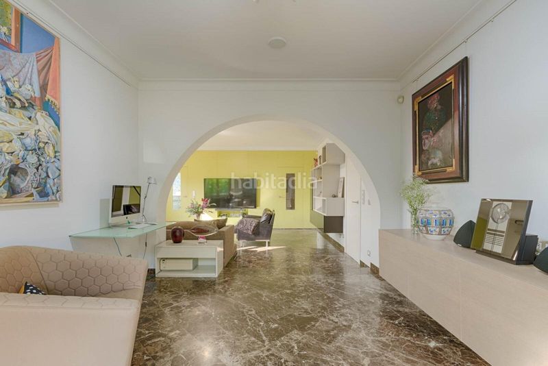 Foto a1e04e5b-17d0-4cce-87c9-020c537c93a6. Casa amb aparcament piscina a Jonquera (La)