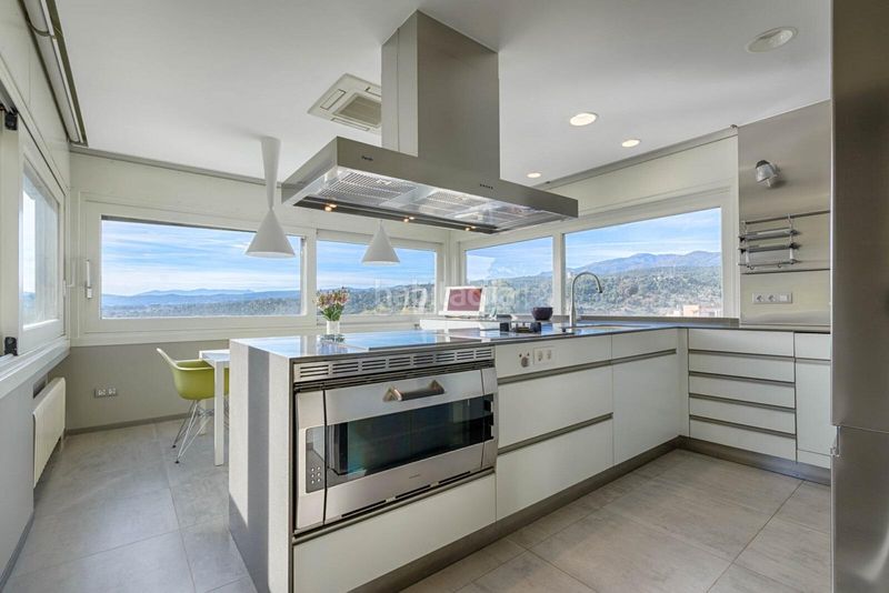 Foto aefa604b-8647-4b50-ade2-87eade0ebb8e. Casa amb aparcament piscina a Jonquera (La)