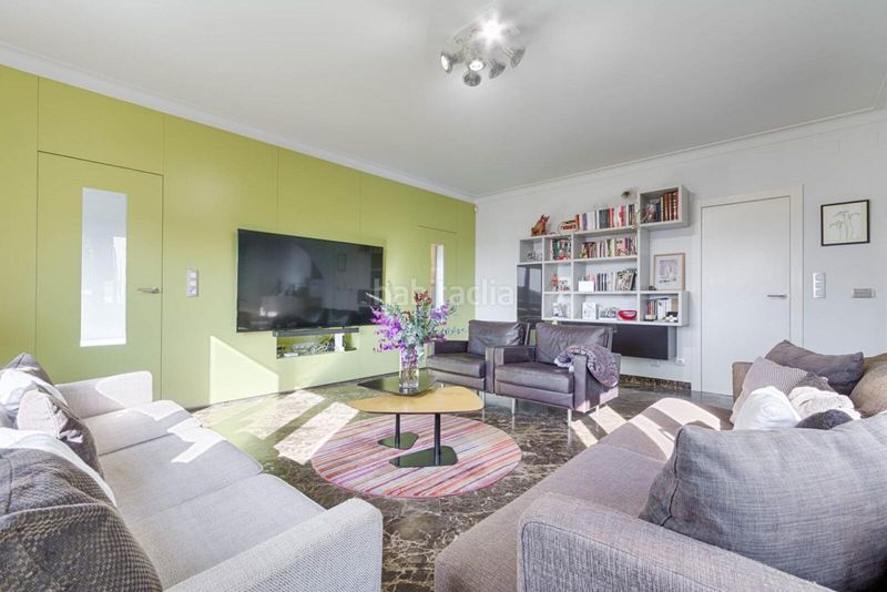 Foto bc15e197-eff2-43c9-bd57-f61234642e91. Casa amb aparcament piscina a Jonquera (La)