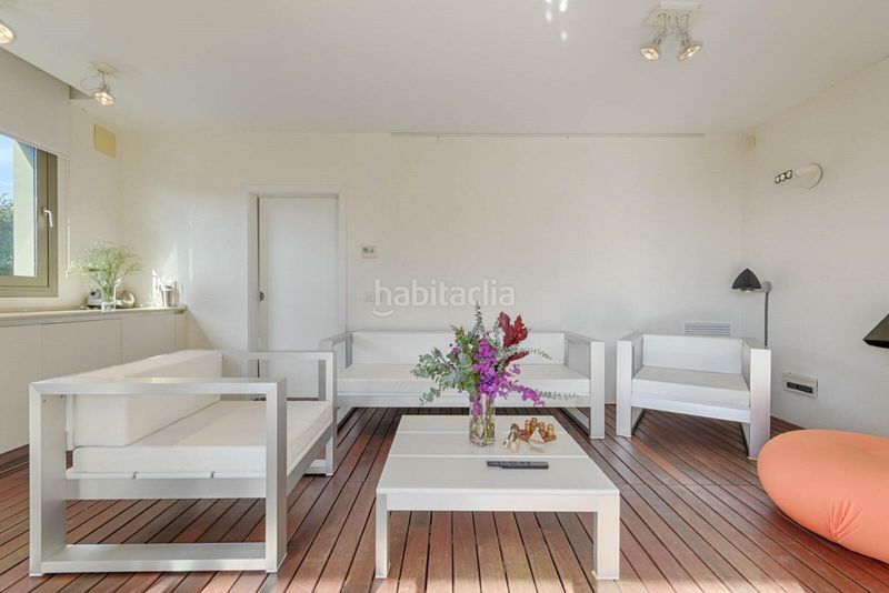 Foto e3a8897c-5ddf-4b67-9a2a-d9423a9512de. Casa amb calefacció aparcament piscina a Jonquera (La)