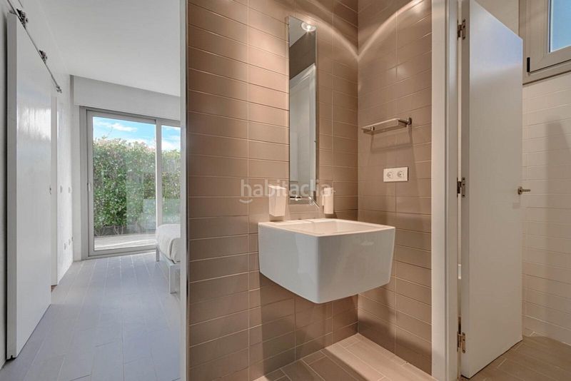 Foto e58fcf42-1006-4b88-92b4-408f29a0ac72. Casa amb aparcament piscina a Jonquera (La)