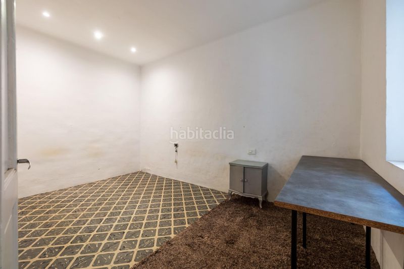 Foto 136939c6-36a6-43ac-9023-d671d235f44d. Edificio in Centre Figueres