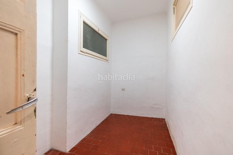 Foto 1618e443-4703-44e0-8b07-1cea31db9a94. Edificio in Centre Figueres