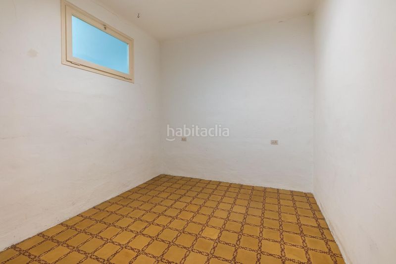 Foto 16afc56f-2d46-45a8-84d7-4ec8ea5ac73b. Edificio in Centre Figueres