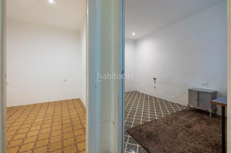 Foto 25d6bf22-3286-4a43-ac40-641d7720a8a1. Edificio in Centre Figueres