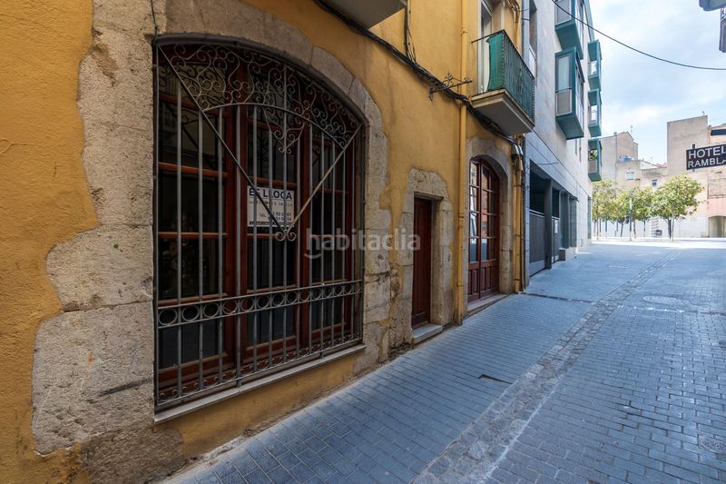 Foto 34d3a23f-41ab-4df8-9bd6-0cd7b177bae9. Edificio in Centre Figueres