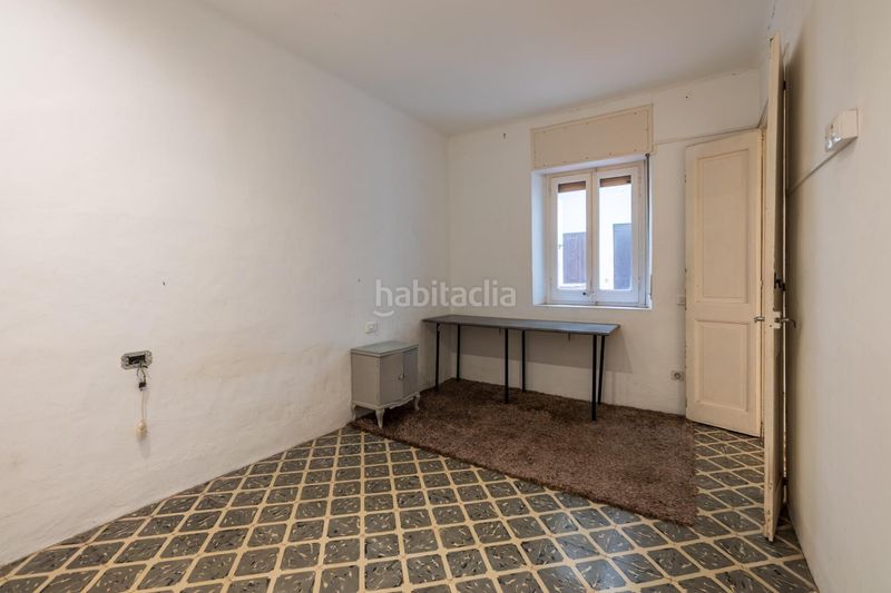 Foto 4d761f46-5baf-4406-903d-6fafff9ef84f. Edificio in Centre Figueres