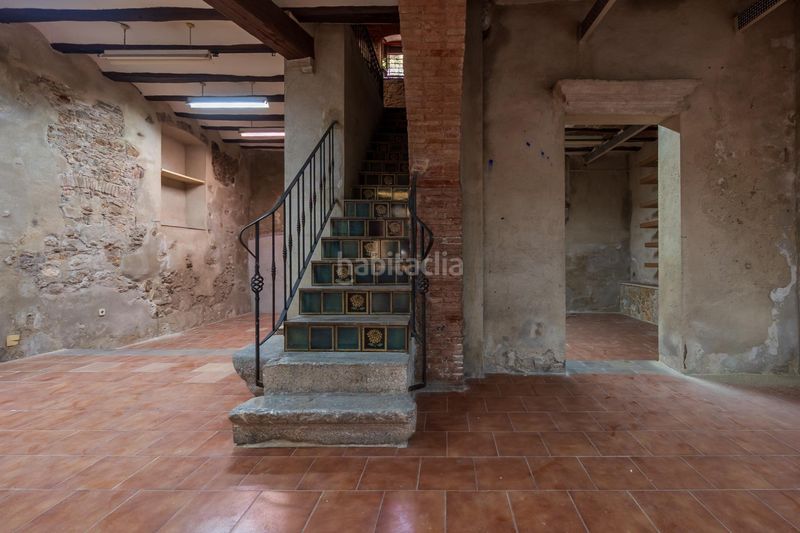 Foto 97bbb070-0c83-4618-a7cf-2b301a19c7cf. Edificio in Centre Figueres