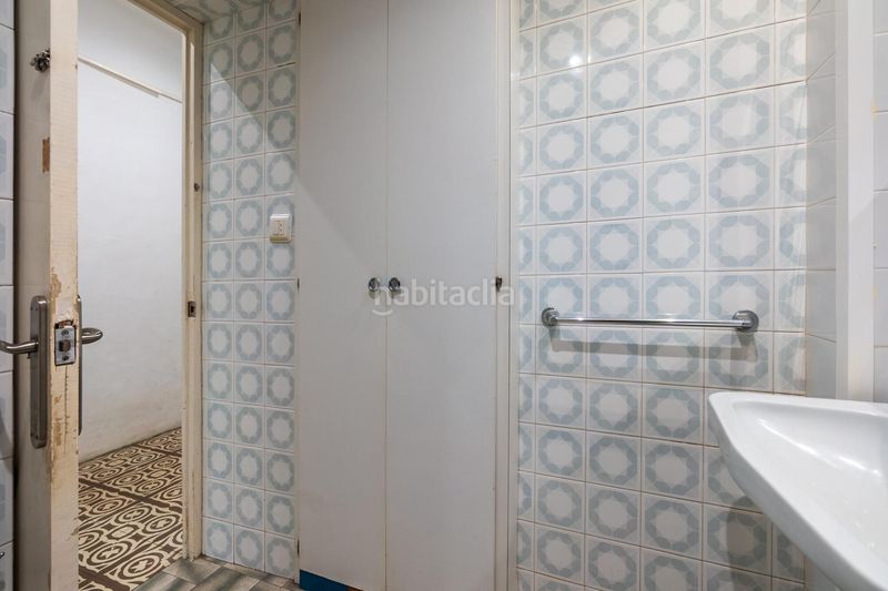 Foto e8f71c6f-95f2-4456-a444-af069693bf07. Edificio in Centre Figueres