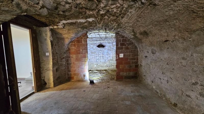 Foto a1a61043-fa5b-4429-9a2a-1b59dd39d548. Casa amb calefacció a Agullana
