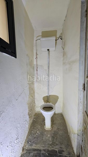 Foto b0de2633-740e-48a1-ba3c-1d1c0f2e4b01. Casa amb calefacció a Agullana