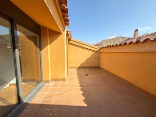 Dúplex en Creu de la Mà. Piso en venta en figueres