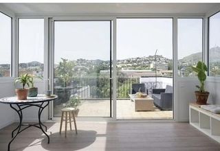 Dachwohnung in Centre. Precioso atico con vistas unicas en esplugues de llobregat