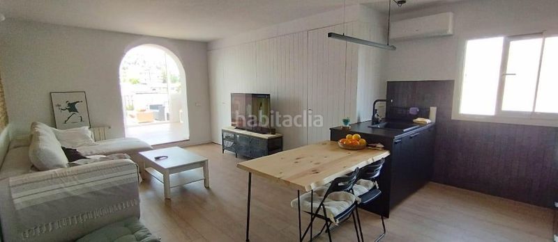 Foto 96b621d3-951b-4635-bf3f-b333d0fcf014. Àtic amb calefacció a Centre Esplugues de Llobregat