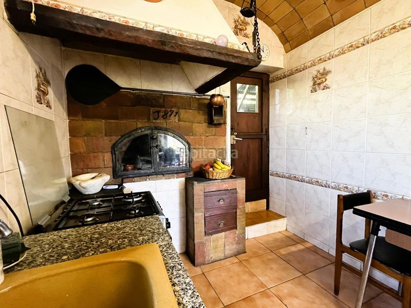 Foto 243ba233-7cc3-4a38-9cb3-a13d60788f8e. Casa amb aparcament a Biure