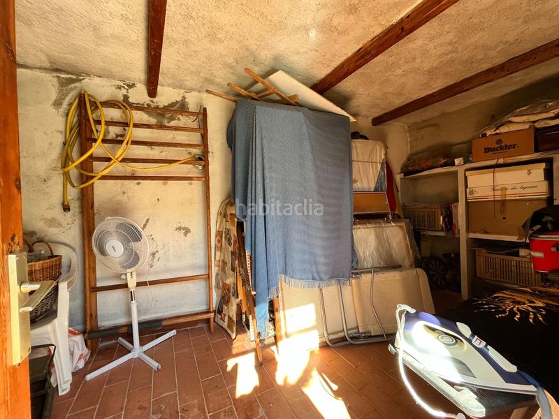 Foto 35bd14ae-9a4d-44cc-a5c7-1f7f0b39a179. Casa amb aparcament a Biure