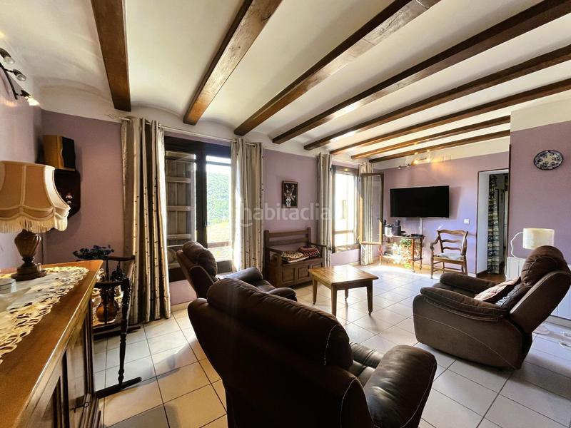 Foto 55f413d2-a506-498c-a19f-be7ddae020c8. Casa amb aparcament a Biure