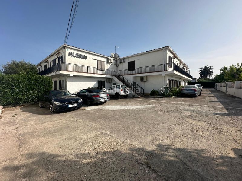 Foto fabd374b-3540-4d94-82fd-6d3536f7173a. Apartament amb aparcament a Segre - Ebre - Ter Empuriabrava
