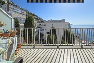 Appartement à Puig Rom-Canyelles-Almadrava. Luminoso piso con vistas al mar en el faro de roses