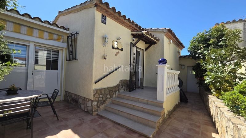 Foto 56fe4a1f-abbe-4903-a5fc-1ffd8fdc4db5. Casa amb aparcament a Sant Maurici Empuriabrava