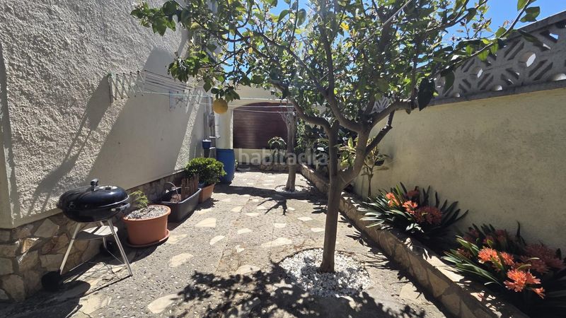 Foto ae07d79d-cb67-4f8a-93f9-6dc21d01614c. Casa amb aparcament a Sant Maurici Empuriabrava