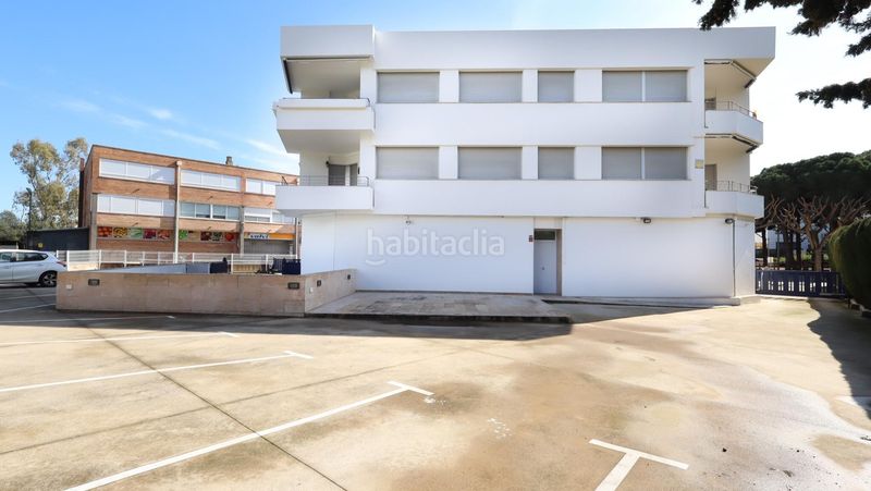 Foto b9ff10f2-abc6-4bb3-9cd6-a6ca374d14b8. Apartament amb aparcament a La Vila Llançà